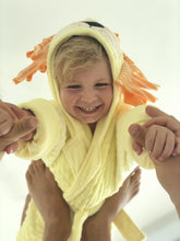 Load image into Gallery viewer, Lion hooded bathrobe