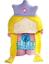 Load image into Gallery viewer, Princess hands free towel